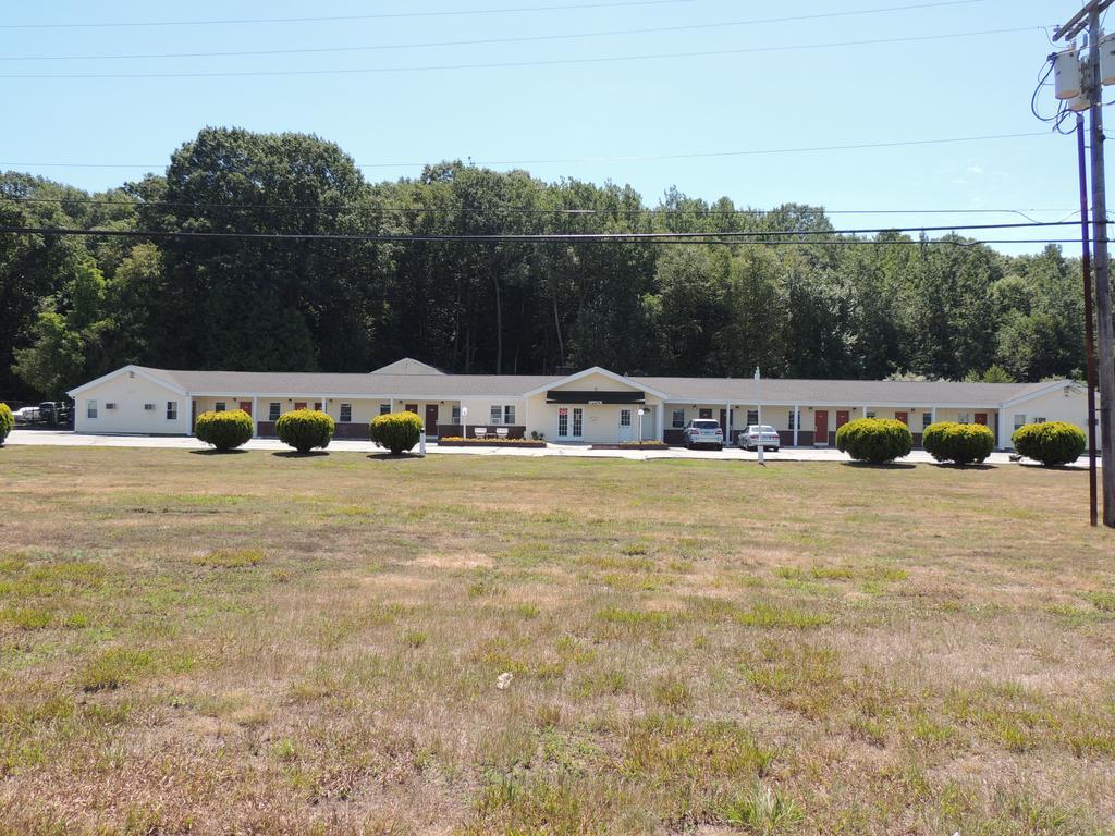Windsor Motel Groton Exterior foto